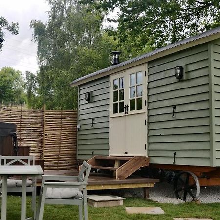 Romantic Shepherds Hut With Stunning Sunsets Hollingbourne Luaran gambar
