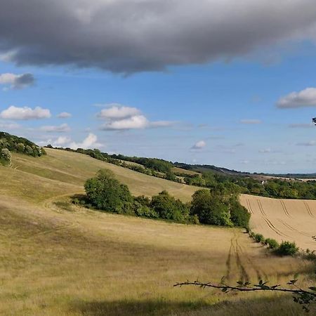 Romantic Shepherds Hut With Stunning Sunsets Hollingbourne Luaran gambar