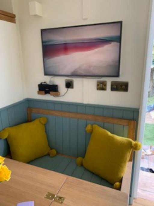Romantic Shepherds Hut With Stunning Sunsets Hollingbourne Luaran gambar