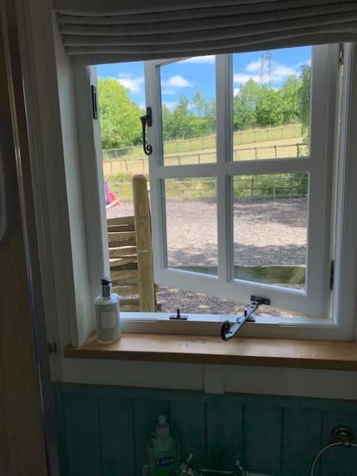 Romantic Shepherds Hut With Stunning Sunsets Hollingbourne Luaran gambar